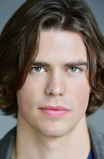 Патрик Льюис